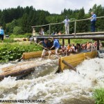 Floßfahrt auf der Wilden Rodach im Naturpark Frankenwald. Copyright: © Frankenwald Tourismus